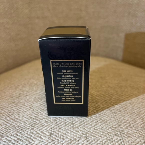 MILANI Keep It Smooth Luxe Lip Treatment, Keep It Smooth Luxe Lip Treatment - Picture 5 of 7